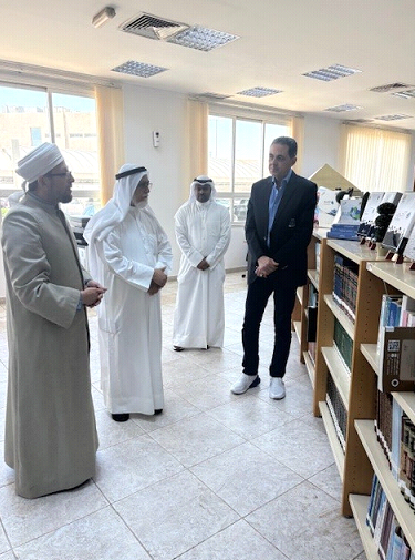 زيارة الوفد من جمهورية العراق لمكتبة علوم الوقف 